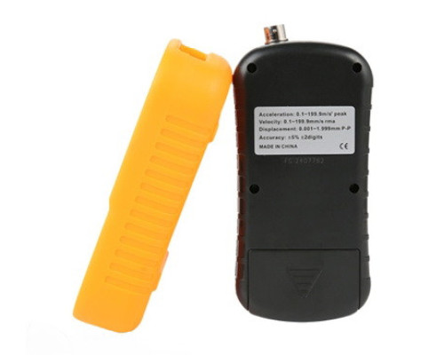 Виброметр с выносным датчиком BENETECH GM63B
